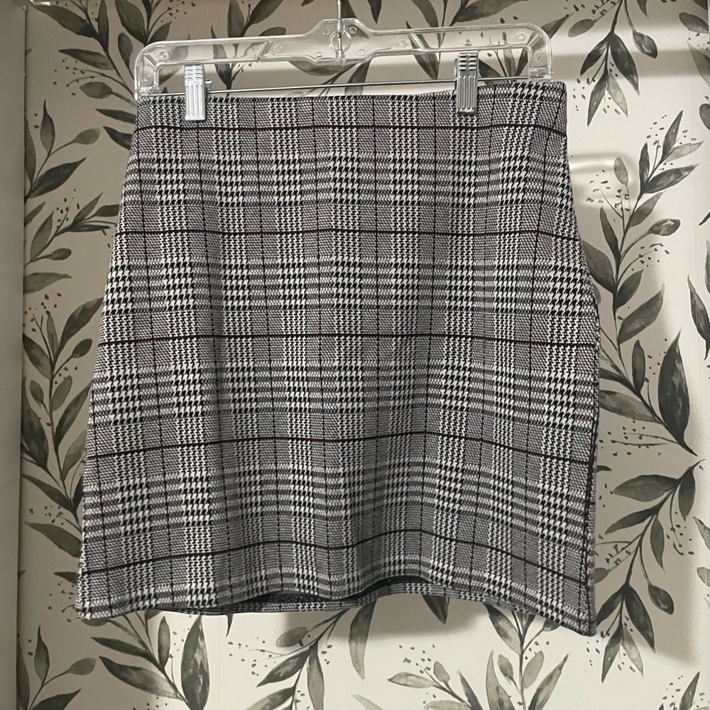 H&M Houndstooth Skirt